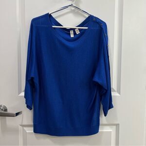 Esprit Dolman Sleeve Blue Top with Left Shoulder / Sleeve Button Top Size S
